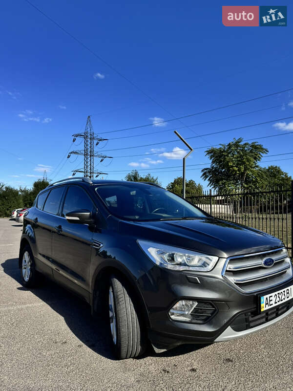 Ford Kuga 2019