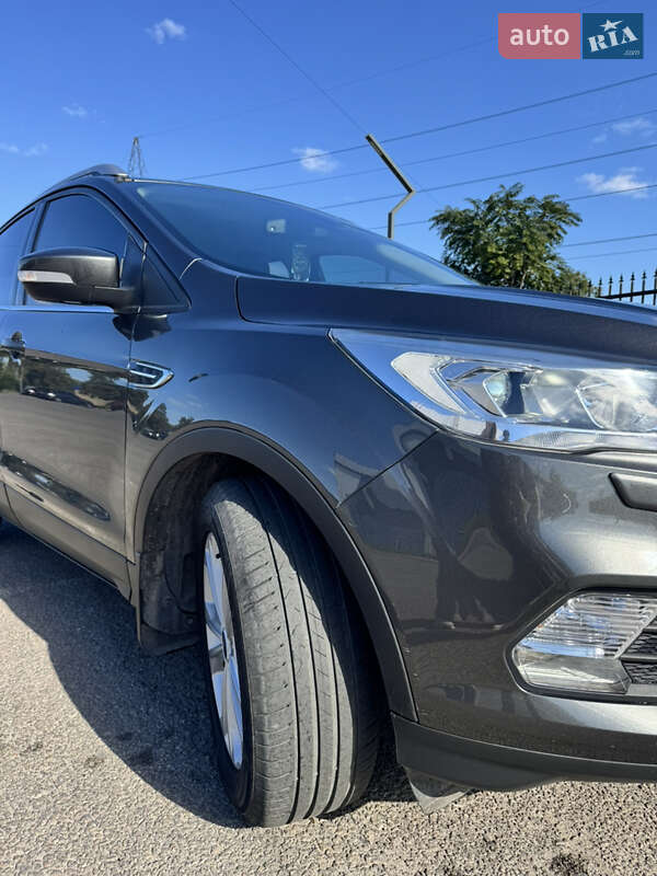 Ford Kuga 2019