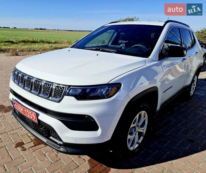 Jeep Compass 2024