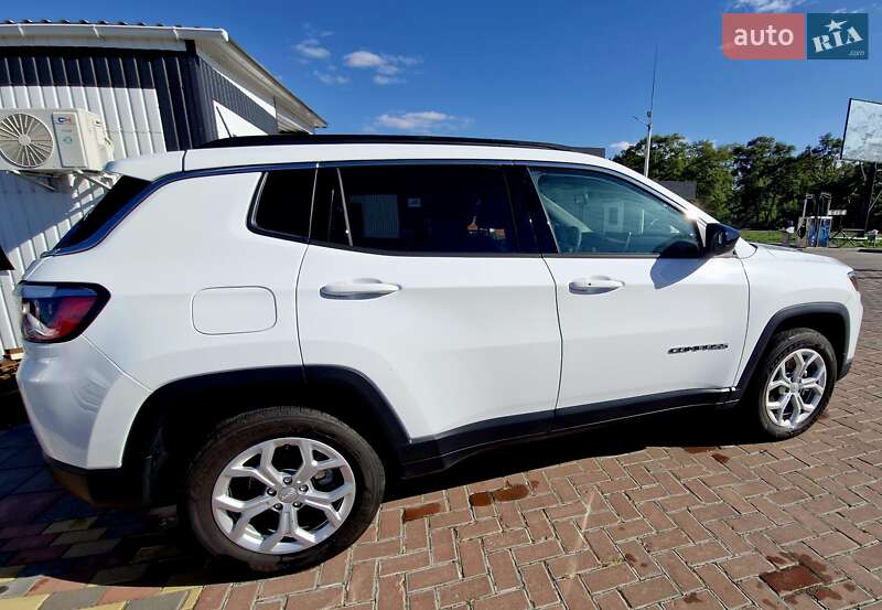 Jeep Compass 2024