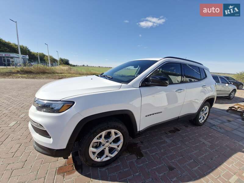 Jeep Compass 2024