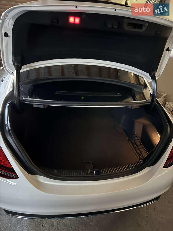 Mercedes-Benz C-Class 2021