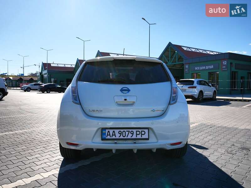 Nissan Leaf 2017