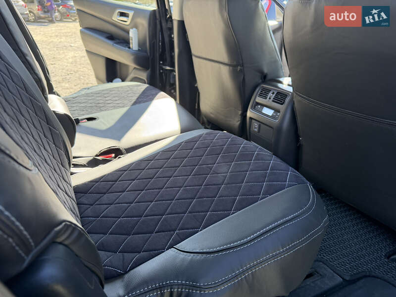 Nissan Pathfinder 2018