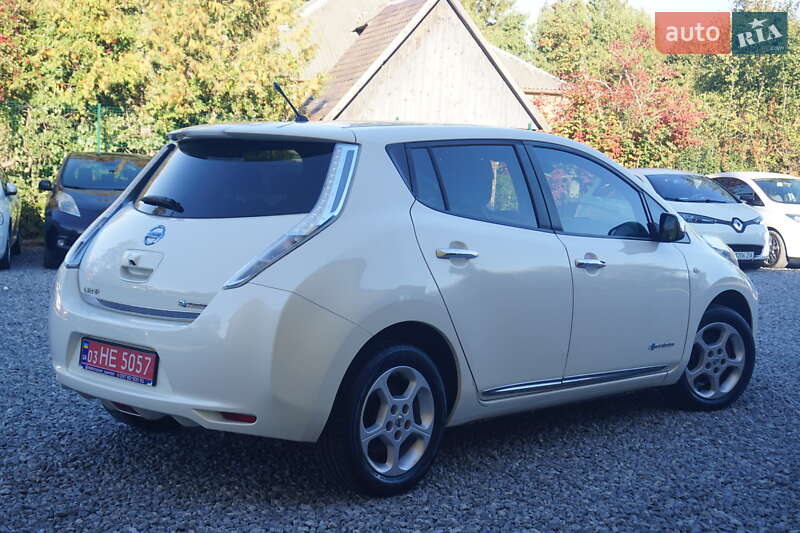 Nissan Leaf 2013