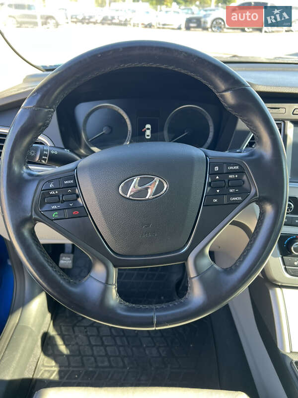 Hyundai-19