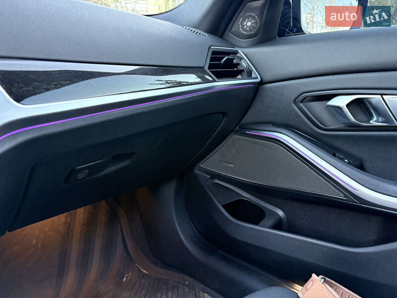 BMW 3 Series 2019