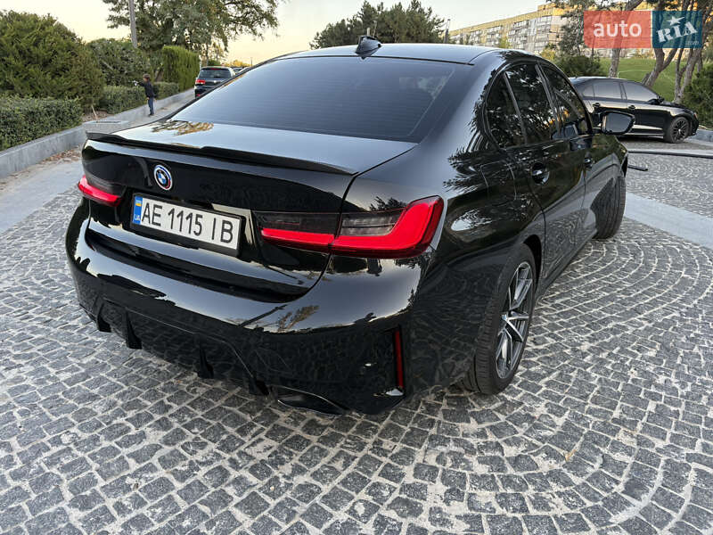 BMW 3 Series 2019