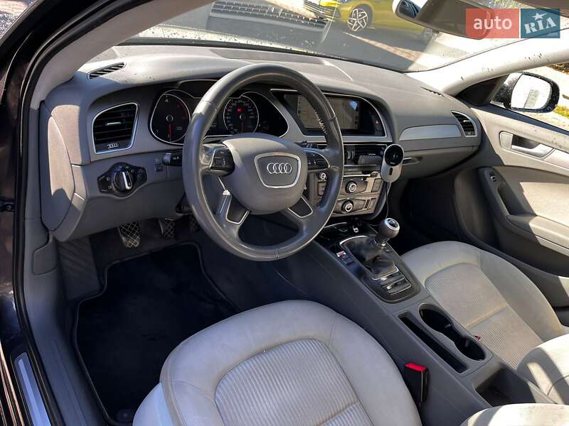 Audi A4 2012