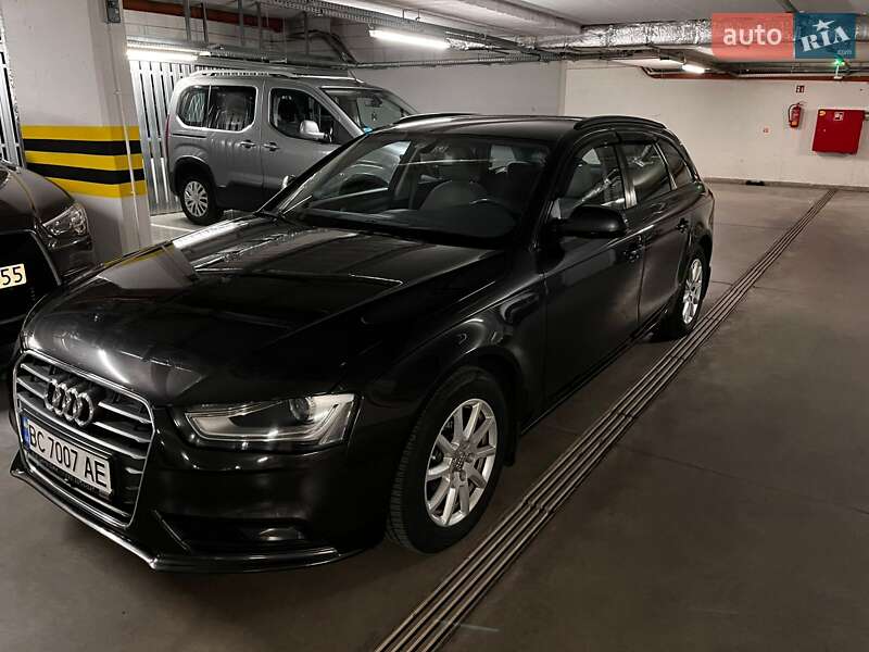 Audi A4 2012