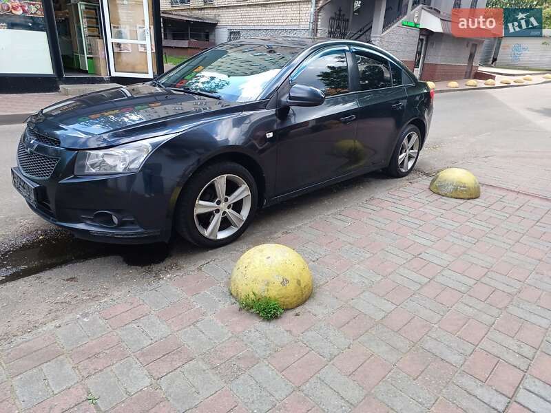 Chevrolet Cruze 2012