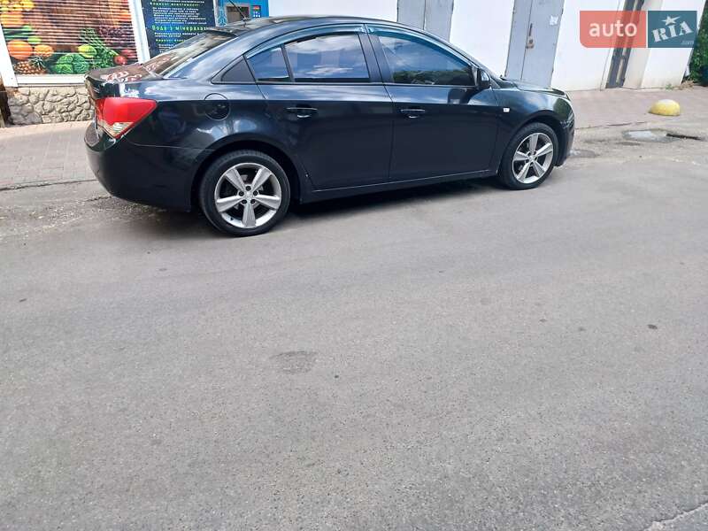 Chevrolet Cruze 2012