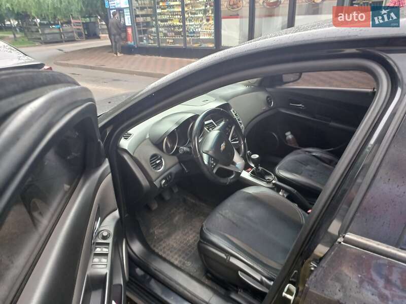 Chevrolet Cruze 2012