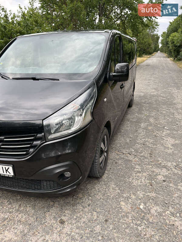 Renault Trafic 2015