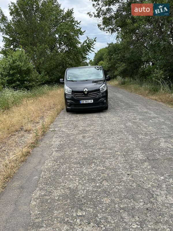 Renault Trafic 2015