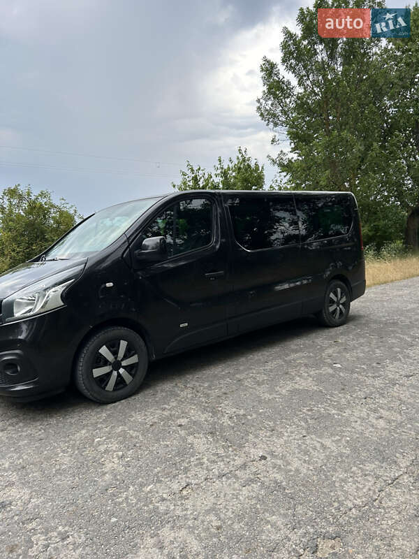 Renault Trafic 2015