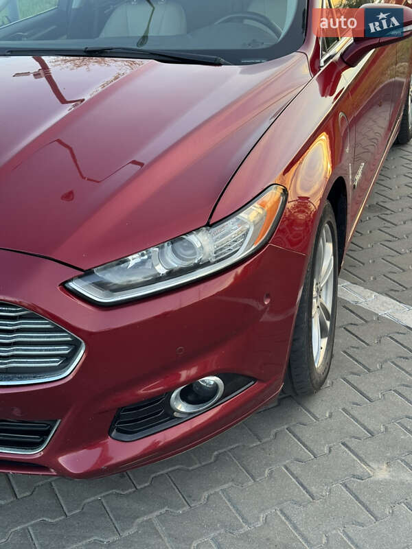 Ford Fusion 2014