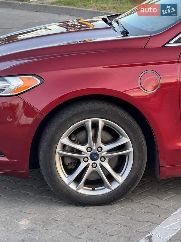 Ford Fusion 2014
