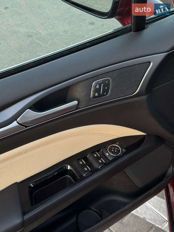 Ford Fusion 2014