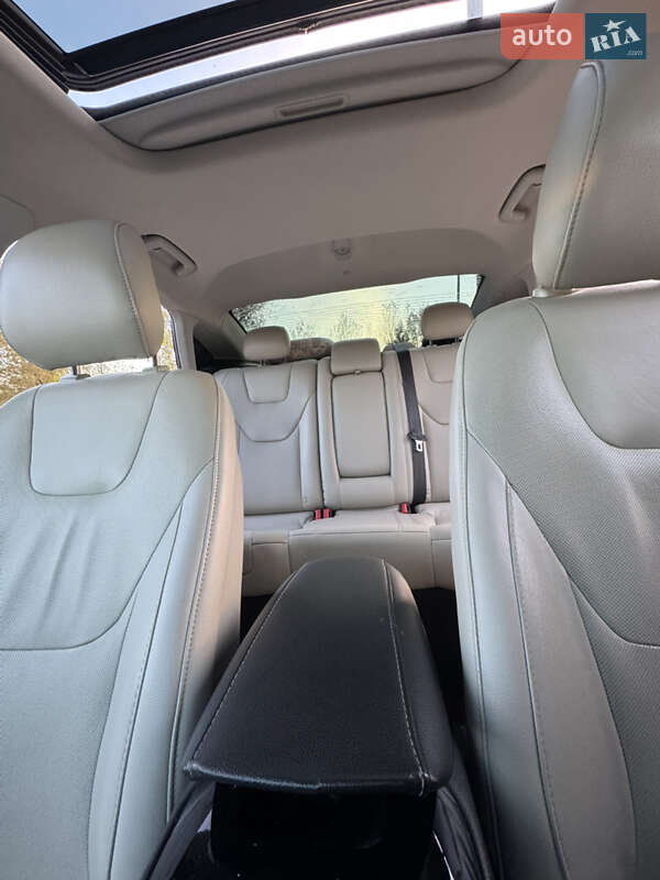 Ford Fusion 2014