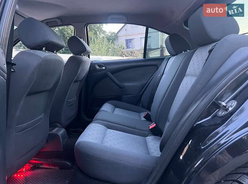 Skoda-7