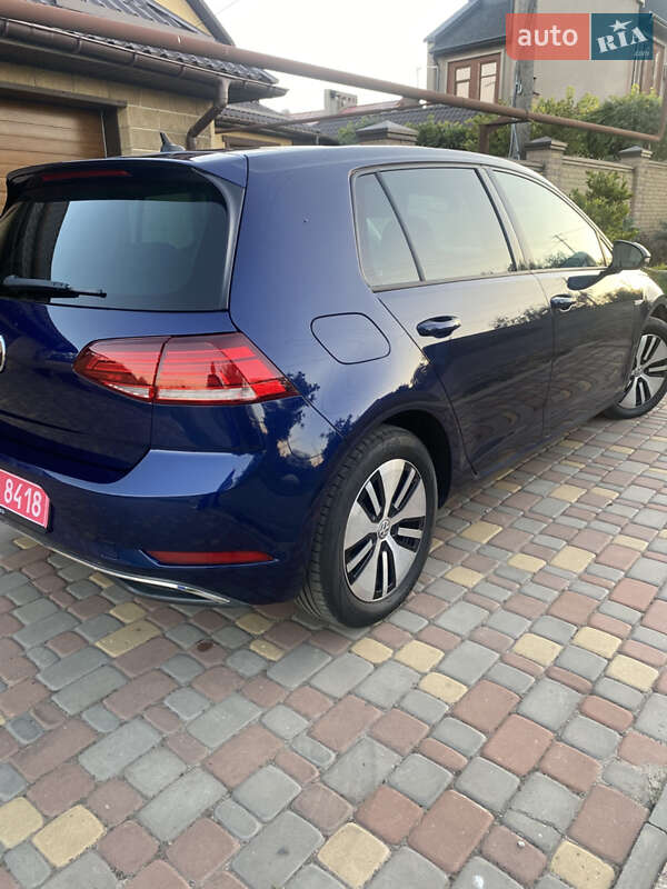 Volkswagen e-Golf 2017