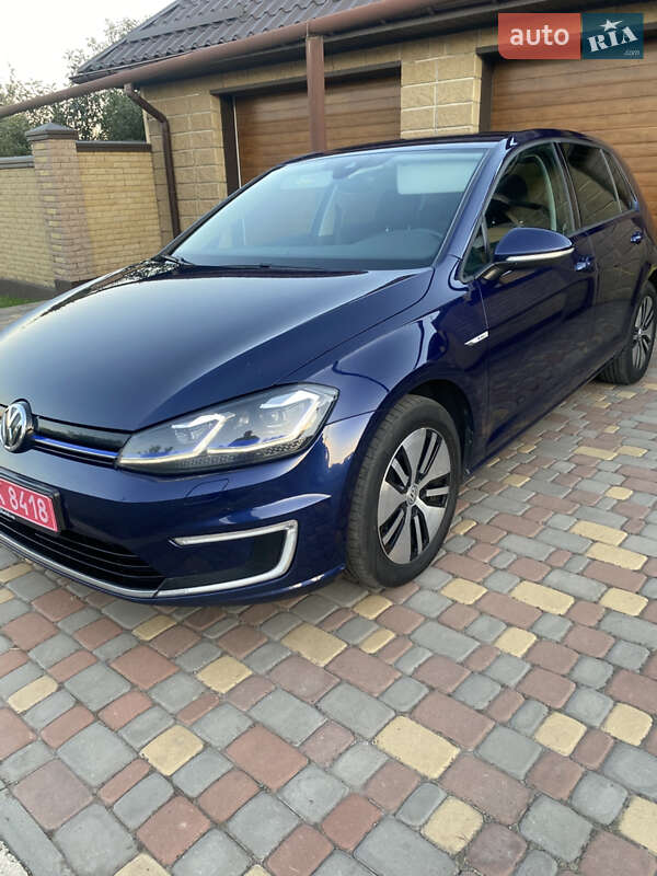 Volkswagen e-Golf 2017