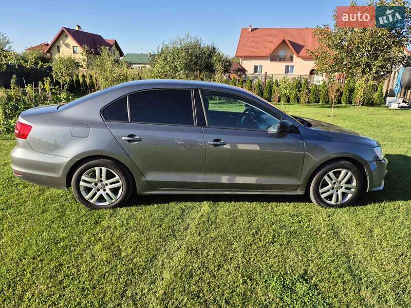 Volkswagen Jetta 2014