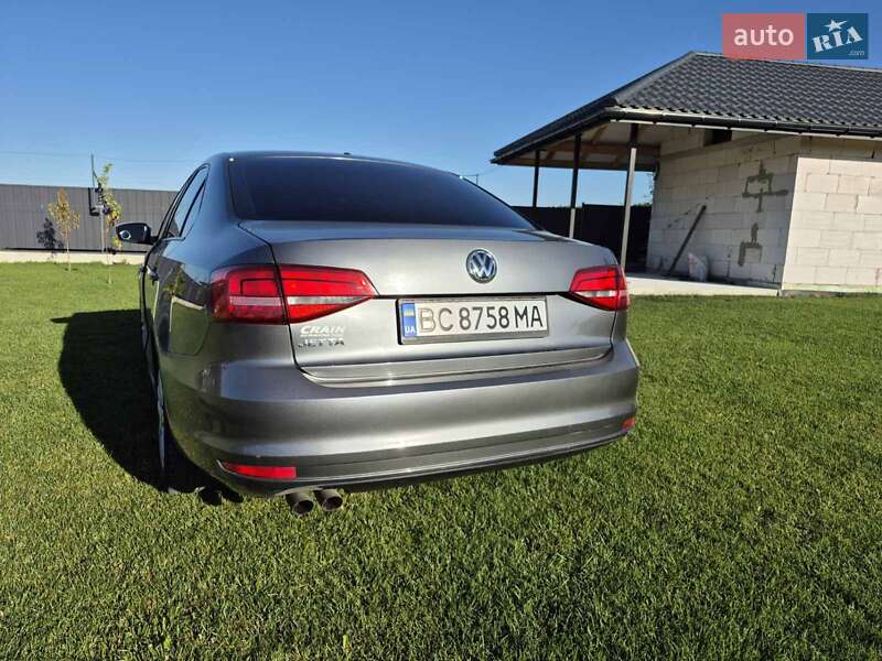 Volkswagen Jetta 2014