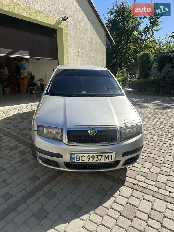 Skoda-0