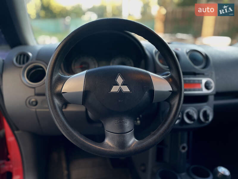 Mitsubishi Colt 2009