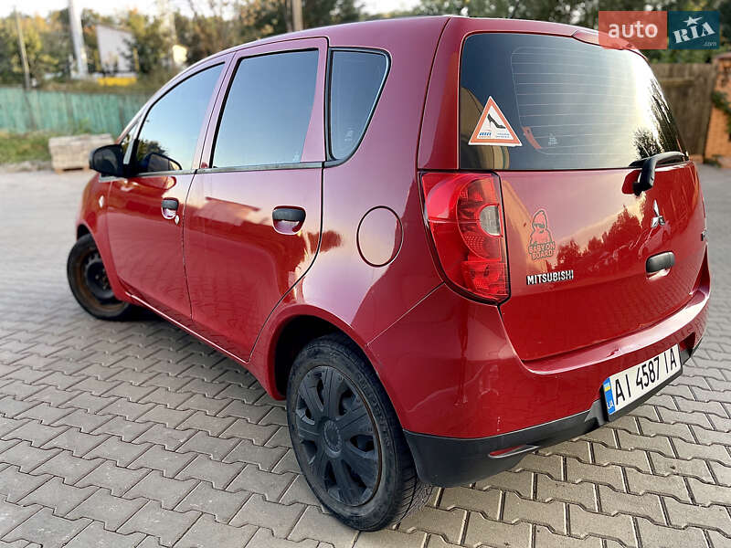 Mitsubishi Colt 2009