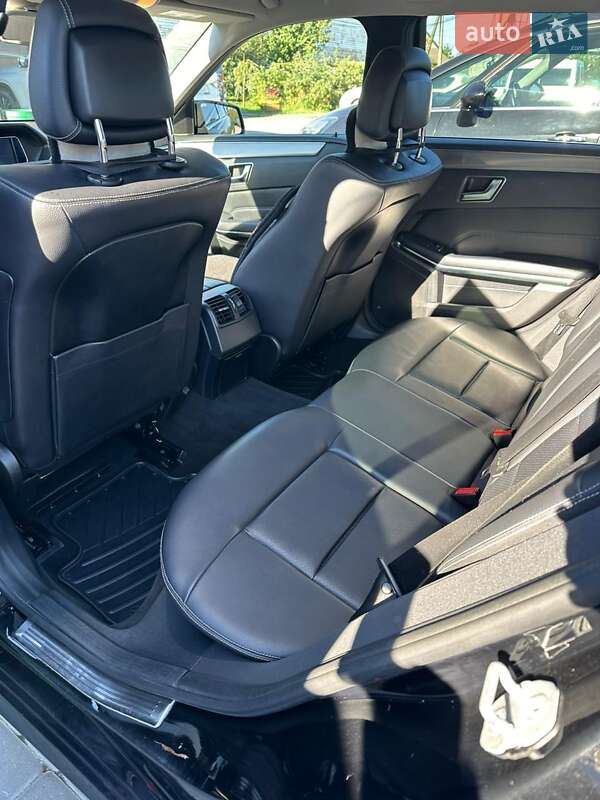 Mercedes-Benz E-Class 2013