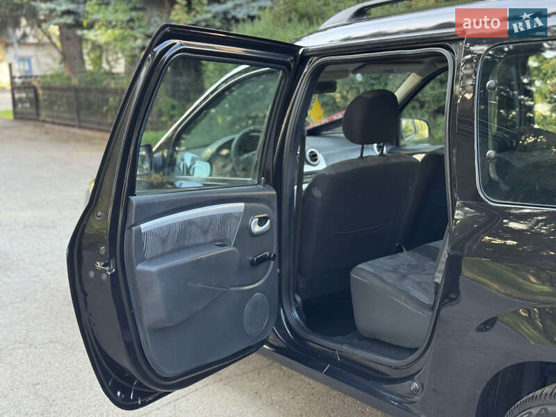 Dacia Logan MCV 2011