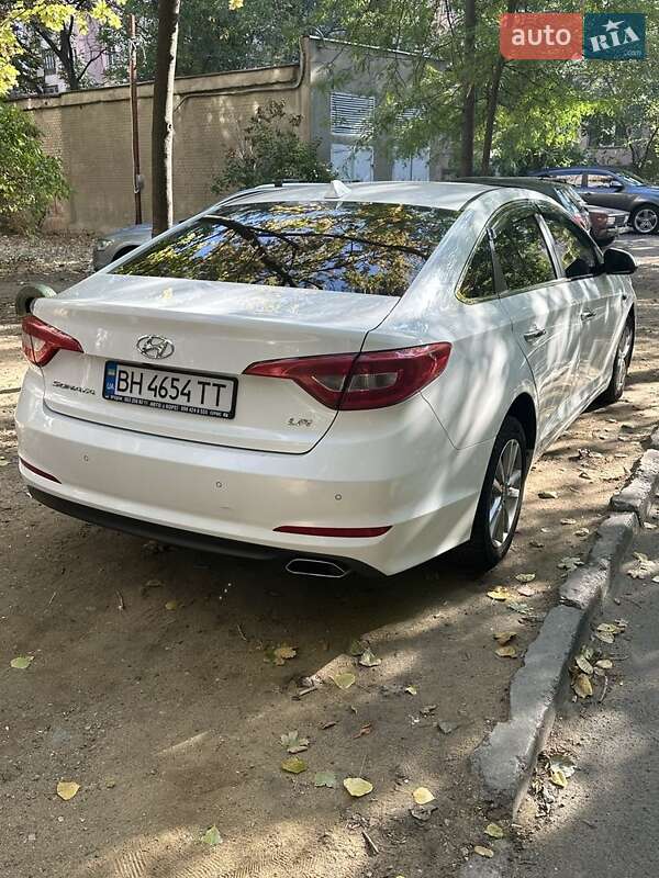 Hyundai Sonata 2015