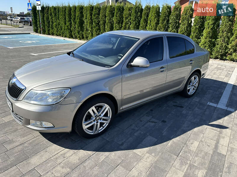 Skoda Octavia 2011