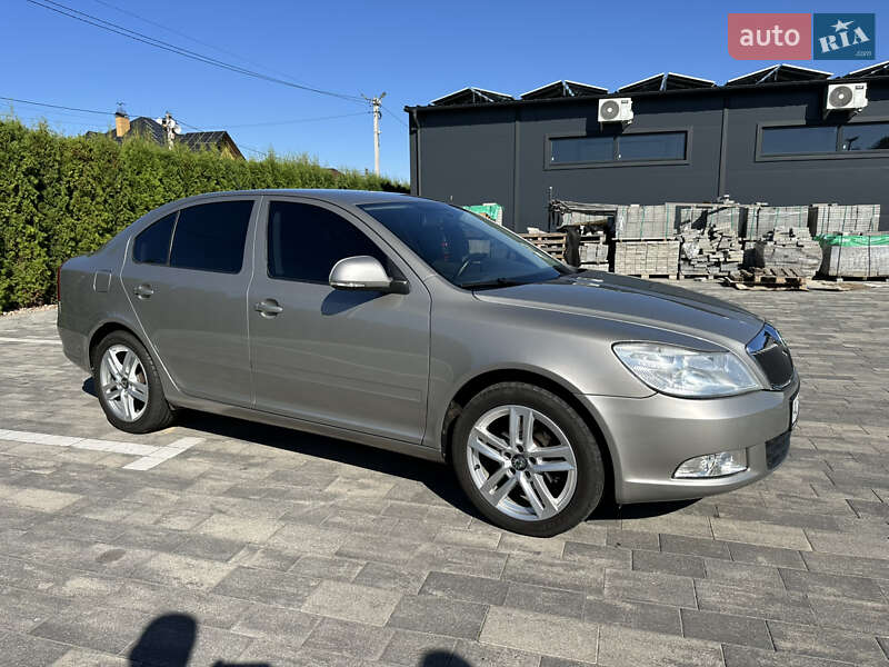 Skoda Octavia 2011