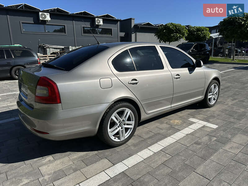 Skoda Octavia 2011