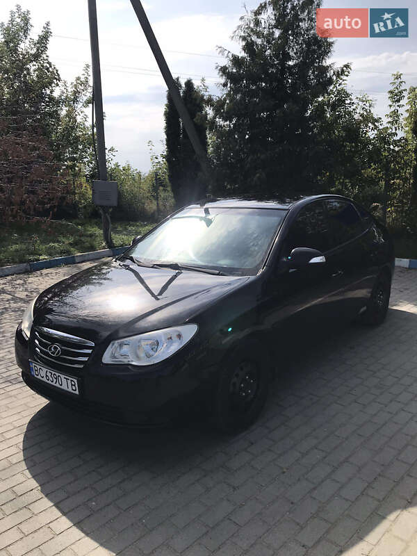 Hyundai Elantra 2010