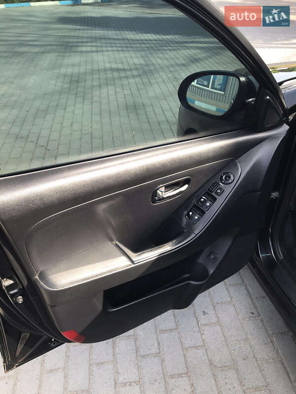 Hyundai Elantra 2010