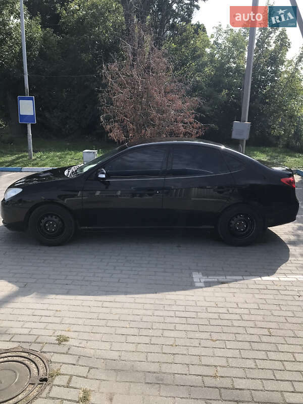 Hyundai Elantra 2010