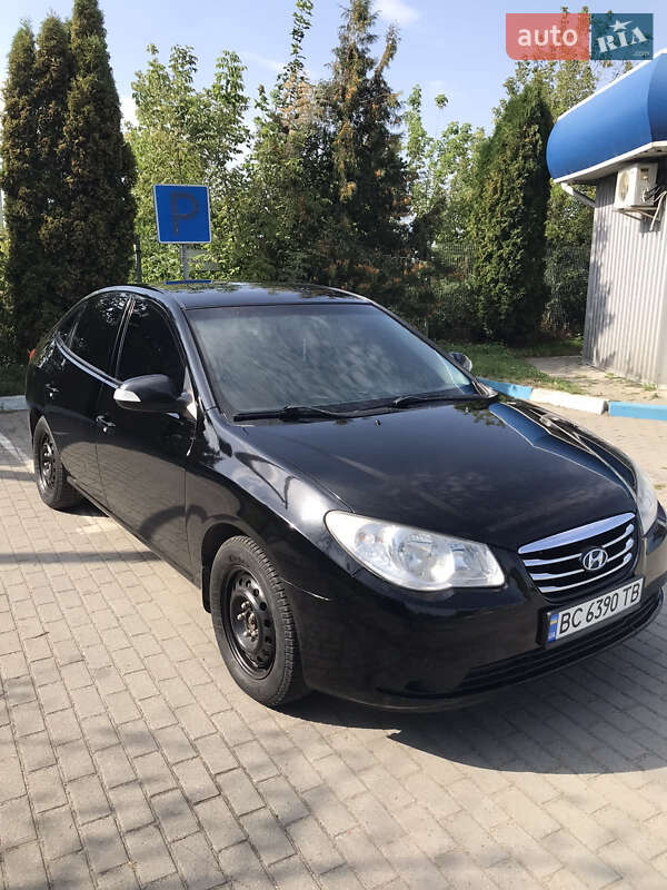 Hyundai Elantra 2010