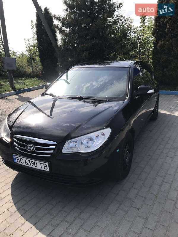 Hyundai Elantra 2010