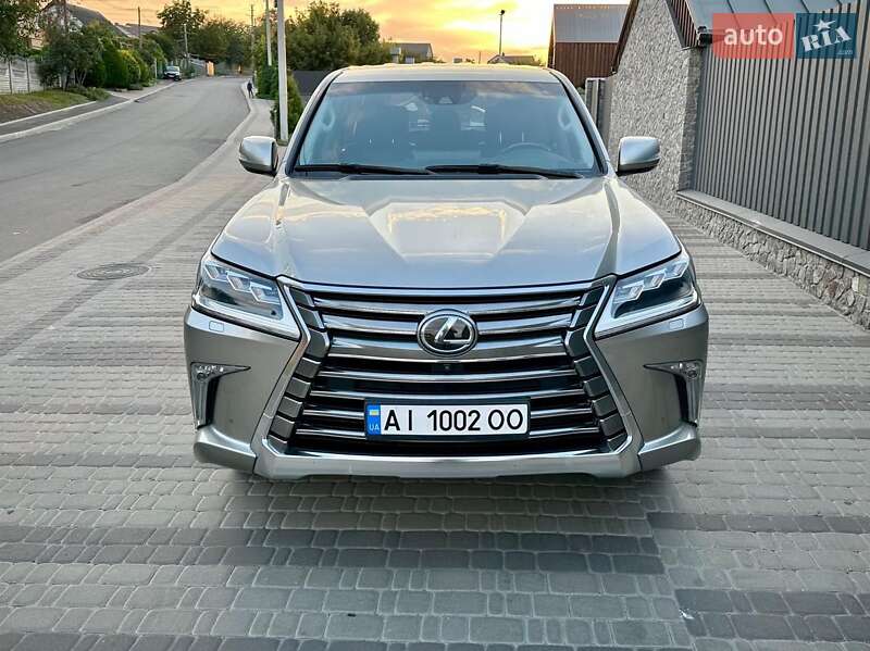 Lexus-42