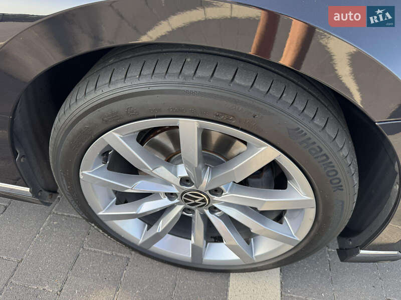 Volkswagen Passat 2020