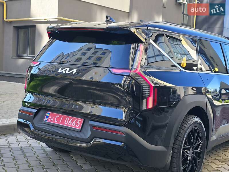 Kia-4