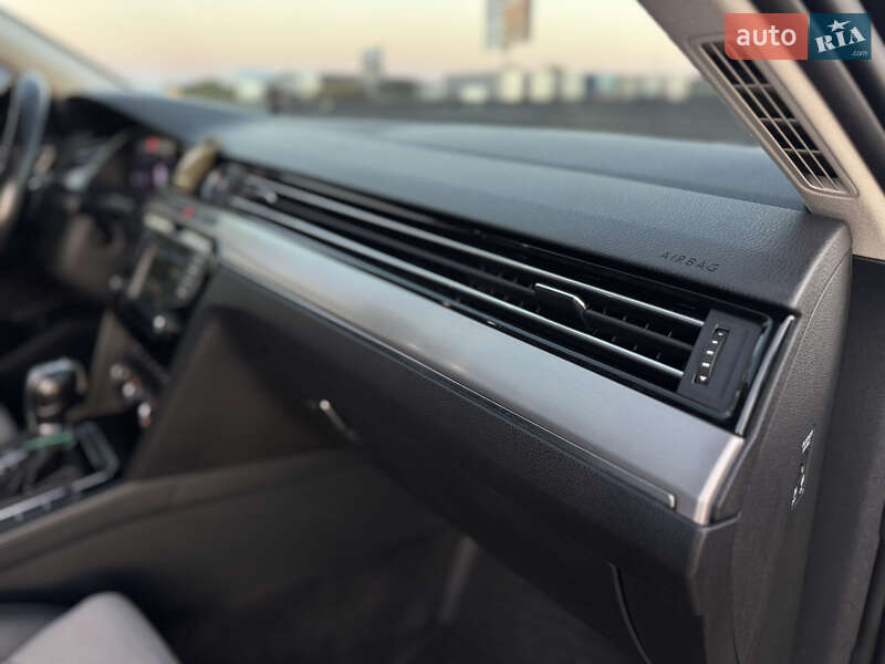 Volkswagen Passat 2016