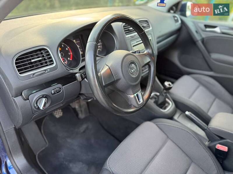 Volkswagen Golf 2010