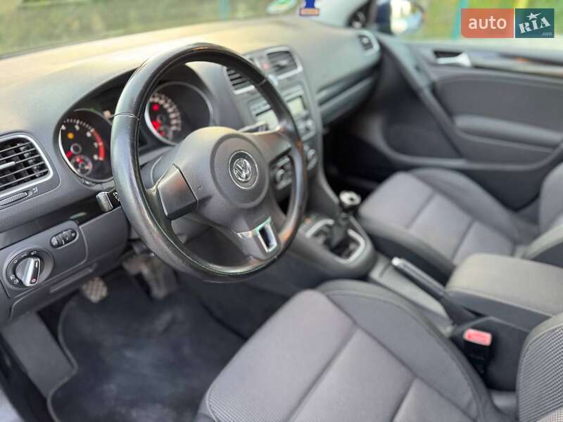 Volkswagen Golf 2010