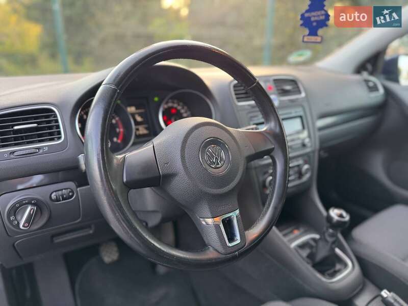Volkswagen Golf 2010